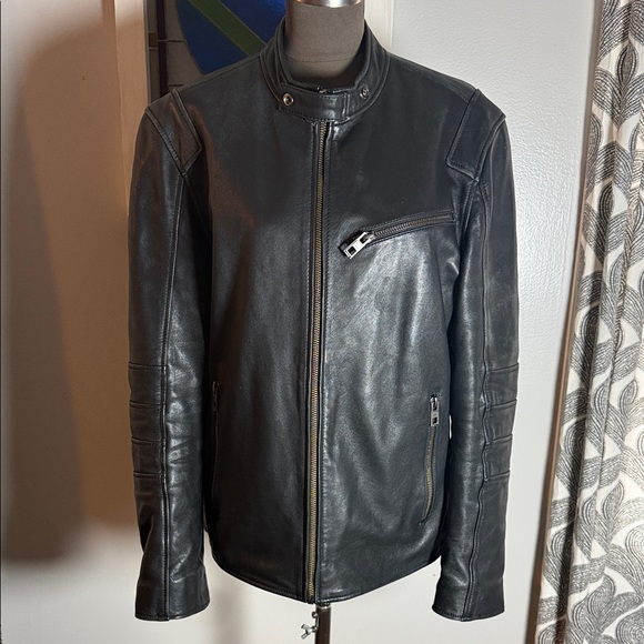 Andrew Marc Black Leather Moto Jacket SZ M - Picture 2 of 12